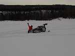 Canada: Coby kantelde met haar snowscooter - Canada_0113a.jpg - Copyright : Ronald van der Veer (http://www.veeronline.nl)