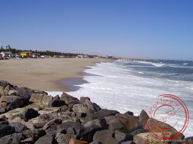 Het strand van Swakopmund