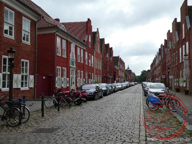 De Hollandse wijk in Potsdam bestaat uit 134 woningen gebouwd in Hollandse stijl