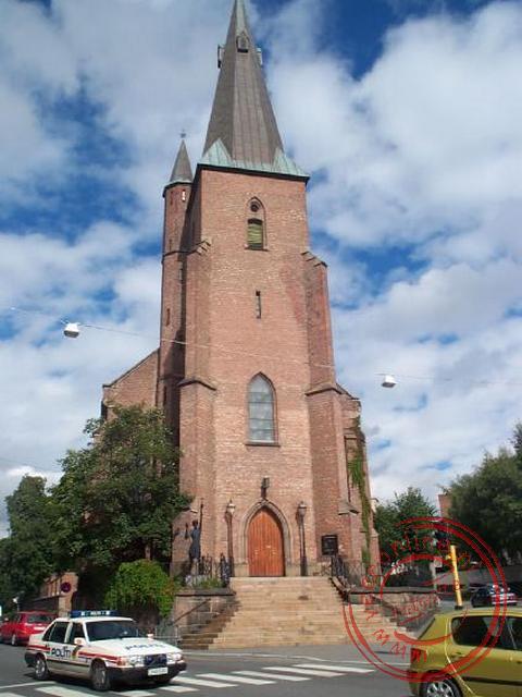 Rondreis Noorwegen - St Olav kirke, Oslo - de St Olav kirke (copyright : Ronald van der Veer (http://www.veeronline.nl))